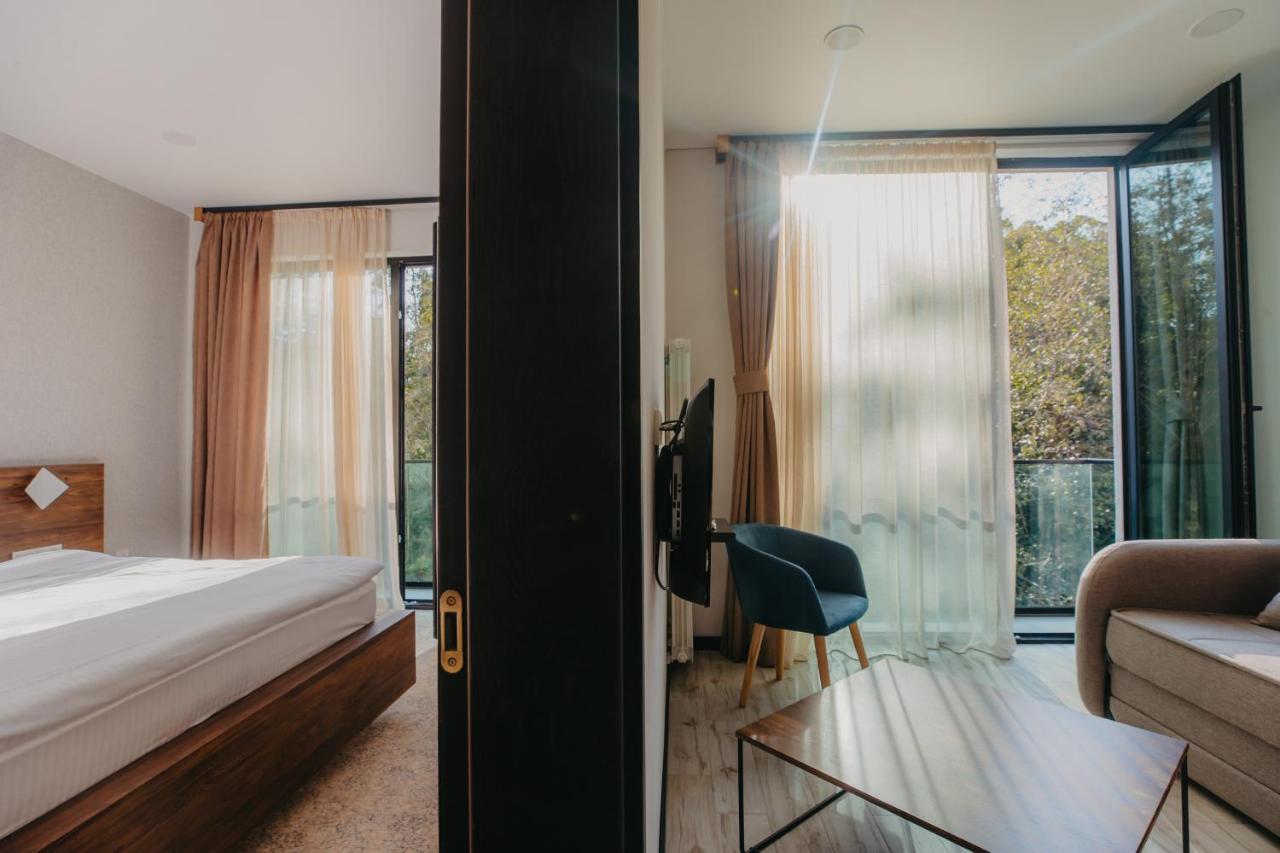 Capo Verde Hotel 바투미 외부 사진