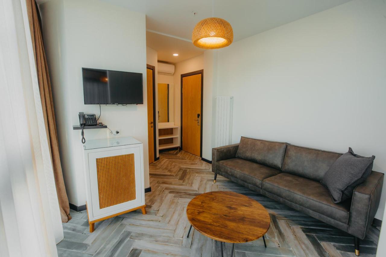 Capo Verde Hotel 바투미 외부 사진
