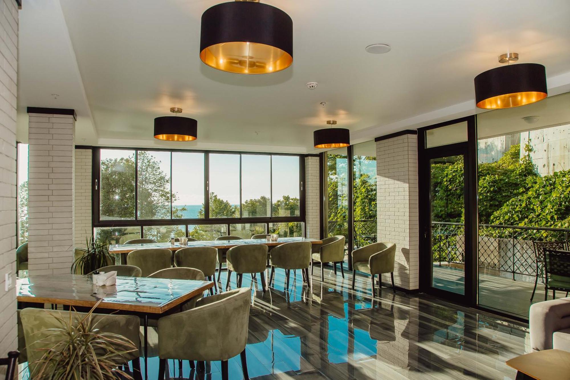 Capo Verde Hotel 바투미 외부 사진